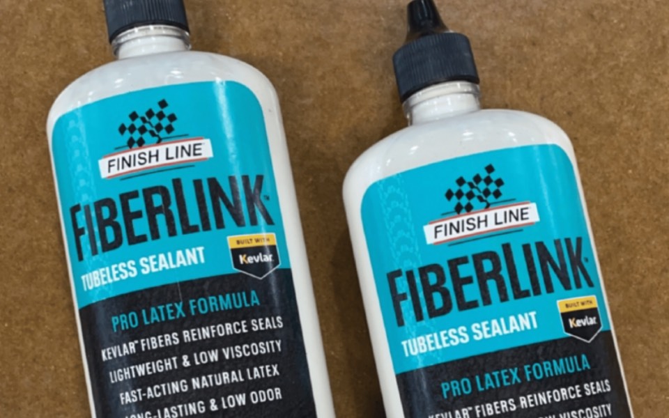 Finish Line Fiberlink tubeless sealant præsentation